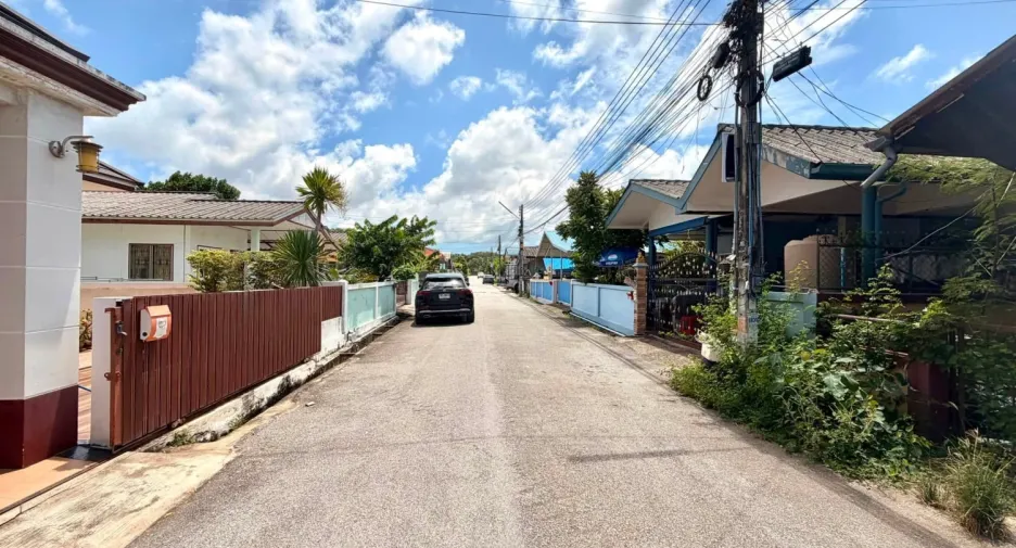 For sale 3 bedrooms house in Bang Saray, Pattaya