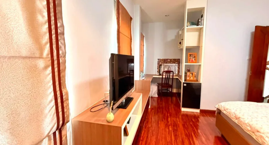 For sale 3 bedrooms house in Bang Saray, Pattaya