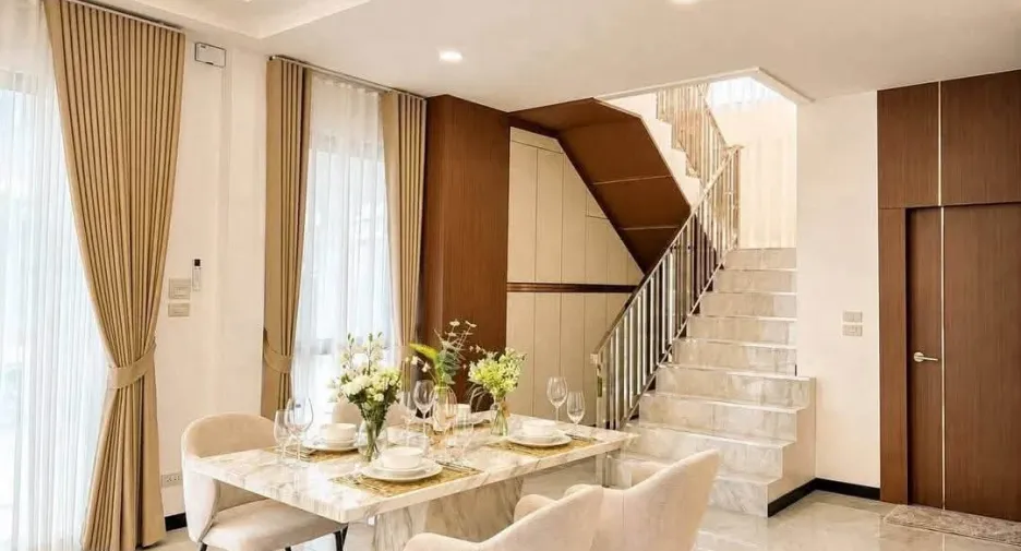 For sale 3 bedrooms villa in Jomtien, Pattaya