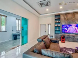 For rent 5 bedrooms villa in Bang Lamung, Chonburi