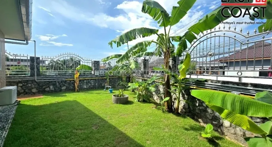 For rent 2 bedrooms house in Bang Lamung, Chonburi