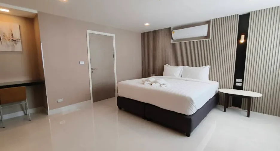 For rent 2 bedrooms condo in Bang Lamung, Chonburi