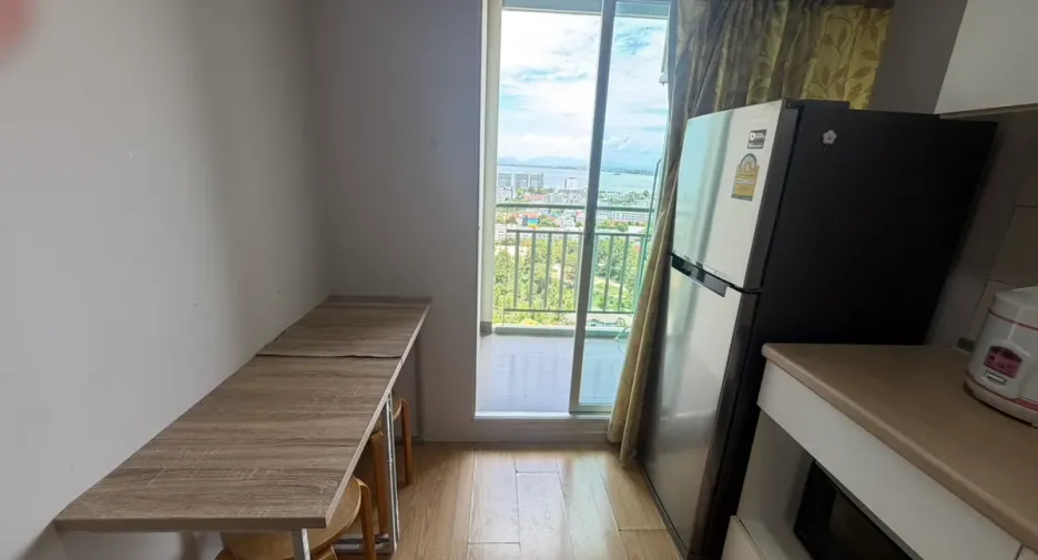 For rent 1 bed condo in Bang Lamung, Chonburi