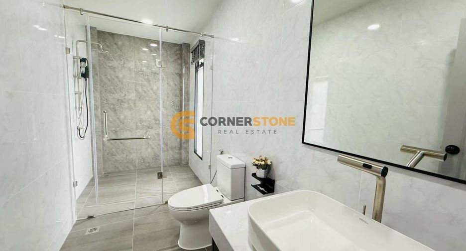 For rent 5 bedrooms house in Jomtien, Pattaya