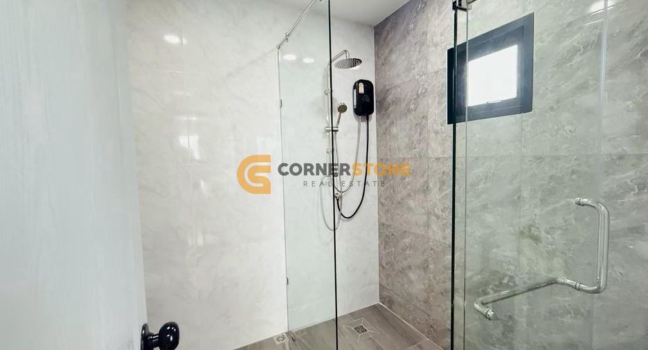 For rent 5 bedrooms house in Jomtien, Pattaya