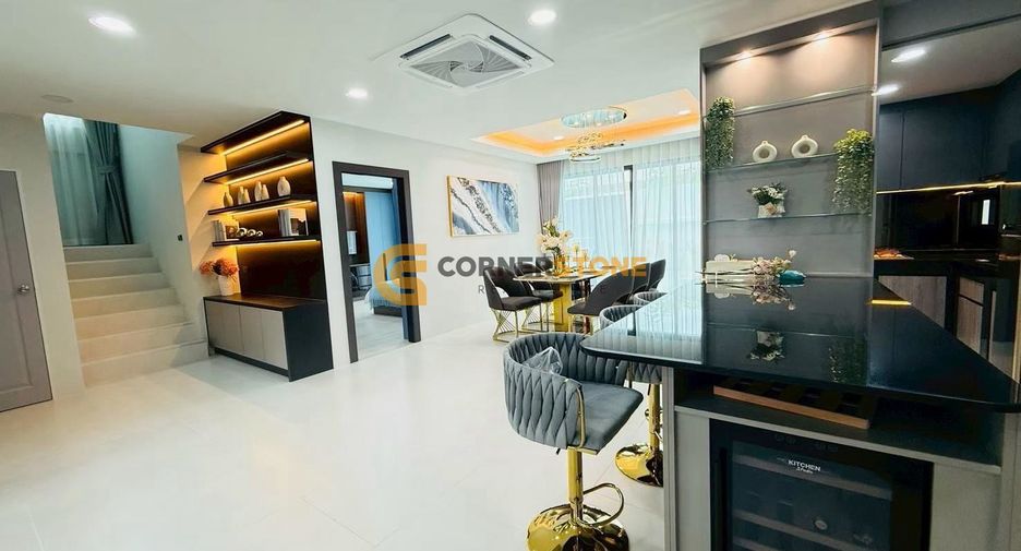 For rent 5 bedrooms house in Jomtien, Pattaya