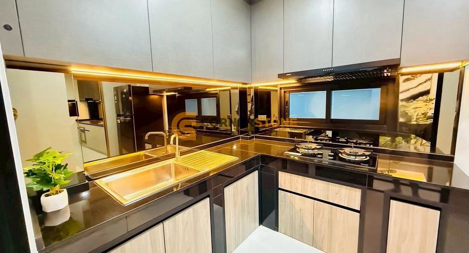 For rent 5 bedrooms house in Jomtien, Pattaya