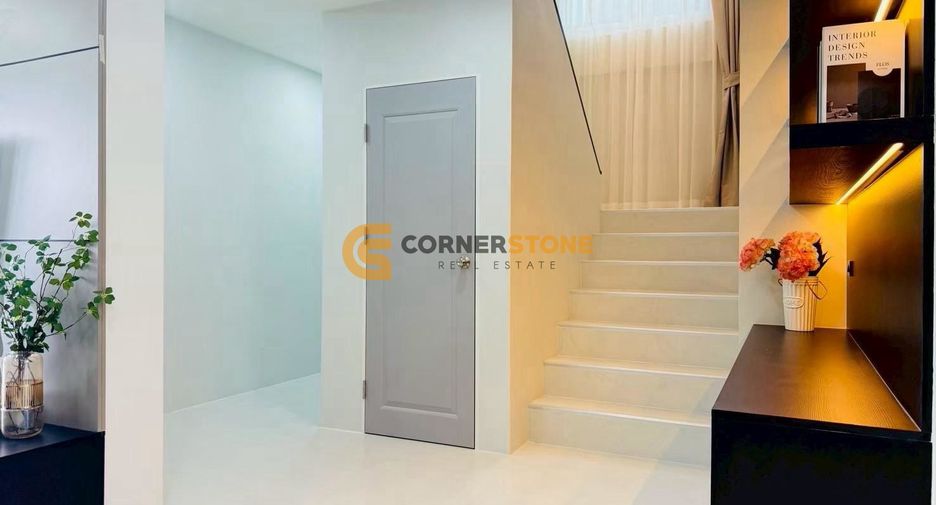 For rent 5 bedrooms house in Jomtien, Pattaya