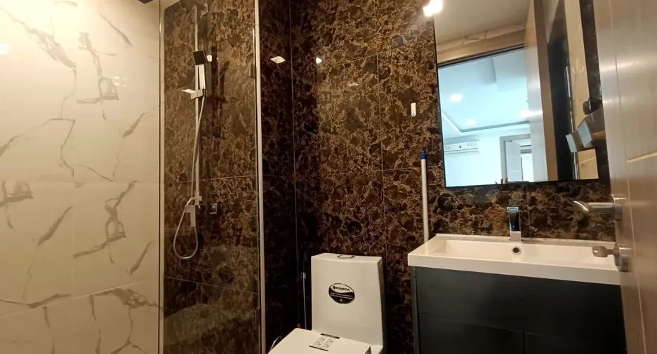 For rent 2 bedrooms condo in Bang Lamung, Chonburi