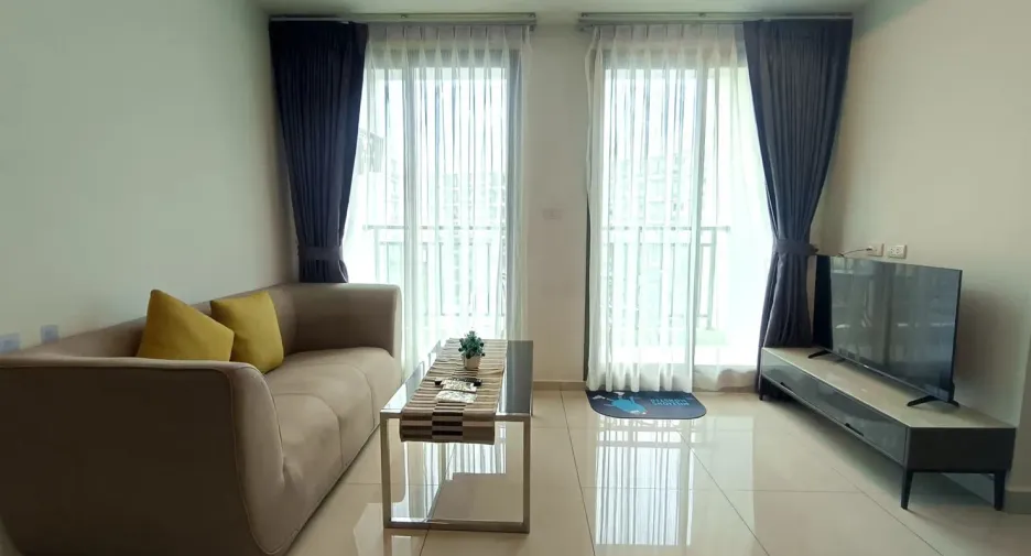 For rent 2 bedrooms condo in Bang Lamung, Chonburi