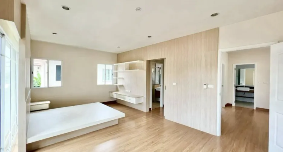 For sale 3 ベッドルーム house in Krathum Baen, Samut Sakhon
