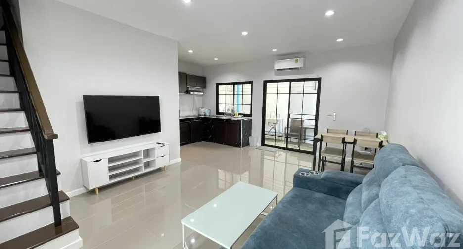 For rent 3 bedrooms townhouse in Ban Chang, Rayong