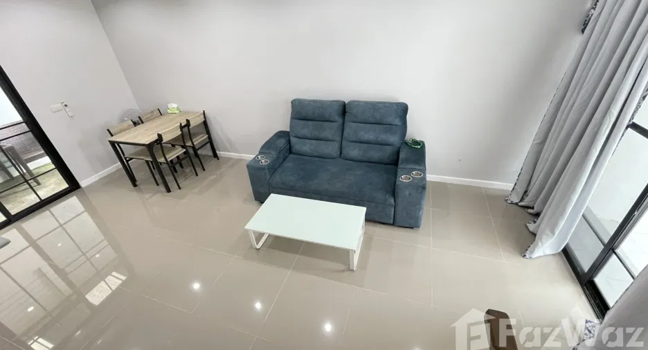 For rent 3 bedrooms townhouse in Ban Chang, Rayong