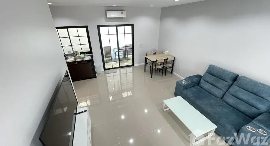For rent 3 bedrooms townhouse in Ban Chang, Rayong