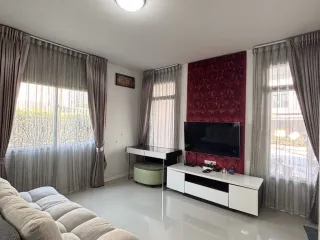 For sale and for rent 3 bedrooms townhouse in Mueang Pathum Thani, Pathum Thani