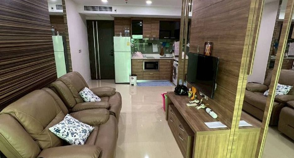 For sale 2 bedrooms condo in Jomtien, Pattaya