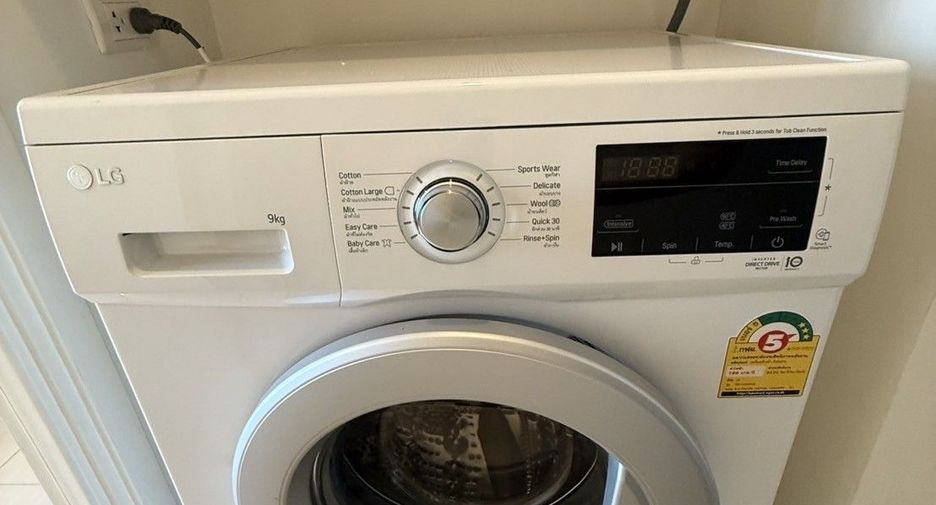 For rent 1 bed condo in Watthana, Bangkok