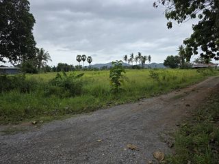 À vendre terrain à Hua Hin, Prachuap Khiri Khan
