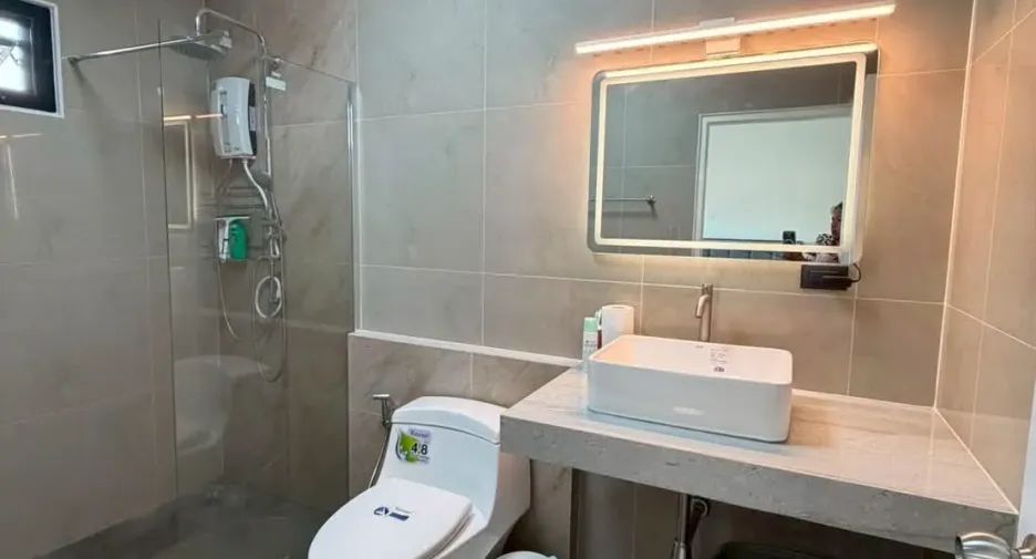 For sale 4 bedrooms house in Hua Hin, Prachuap Khiri Khan