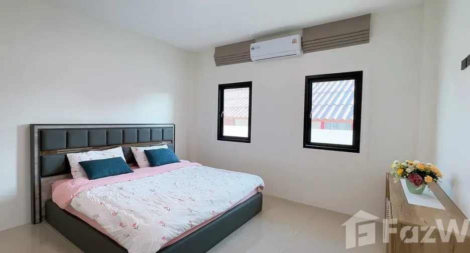 For sale 4 bedrooms house in Hua Hin, Prachuap Khiri Khan