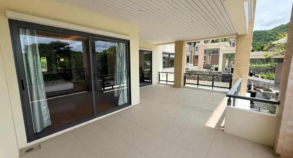 For sale 2 bedrooms condo in Hua Hin, Prachuap Khiri Khan