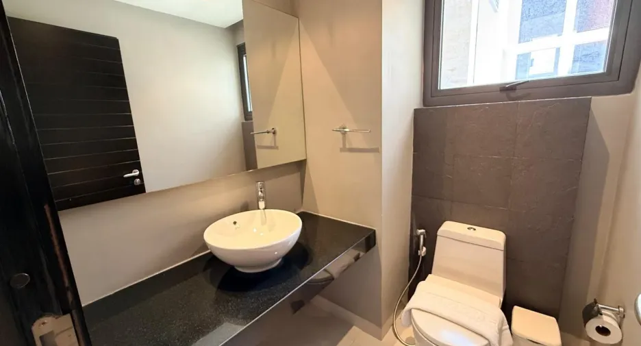 For sale 2 bedrooms condo in Hua Hin, Prachuap Khiri Khan