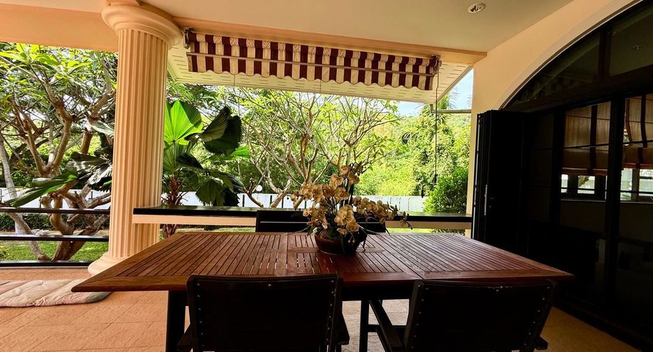 For rent 3 bedrooms villa in Hua Hin, Prachuap Khiri Khan