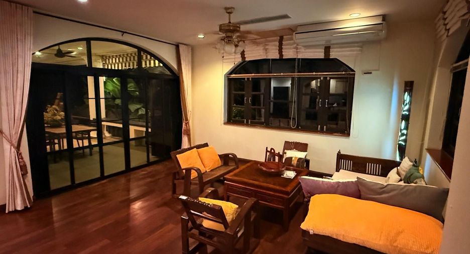 For rent 3 bedrooms villa in Hua Hin, Prachuap Khiri Khan