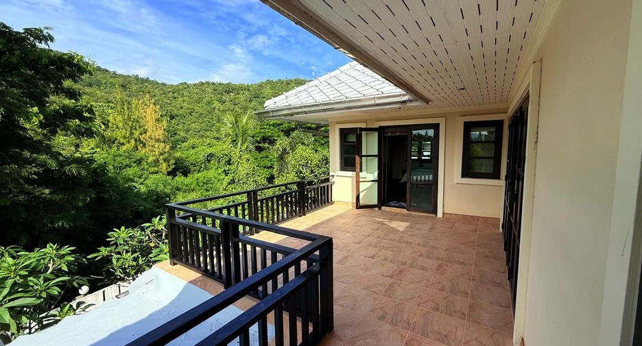 For rent 3 bedrooms villa in Hua Hin, Prachuap Khiri Khan