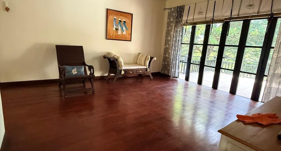 For rent 3 bedrooms villa in Hua Hin, Prachuap Khiri Khan