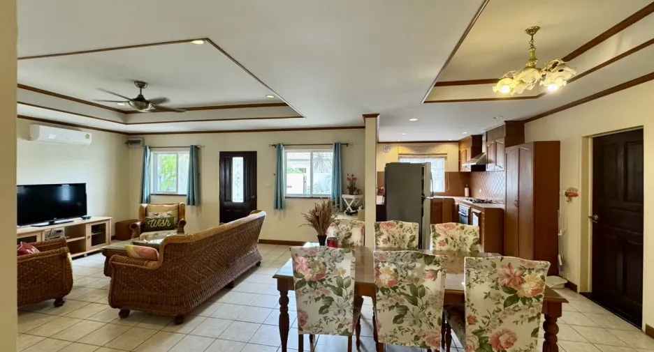 For sale 2 bedrooms villa in Sam Roi Yot, Prachuap Khiri Khan