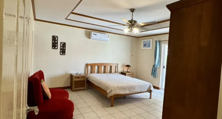 For sale 2 bedrooms villa in Sam Roi Yot, Prachuap Khiri Khan