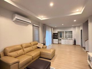 For sale and for rent 4 bedrooms house in Mae Rim, Chiang Mai