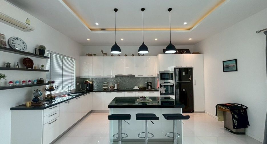 For sale and for rent 3 bedrooms villa in Hua Hin, Prachuap Khiri Khan