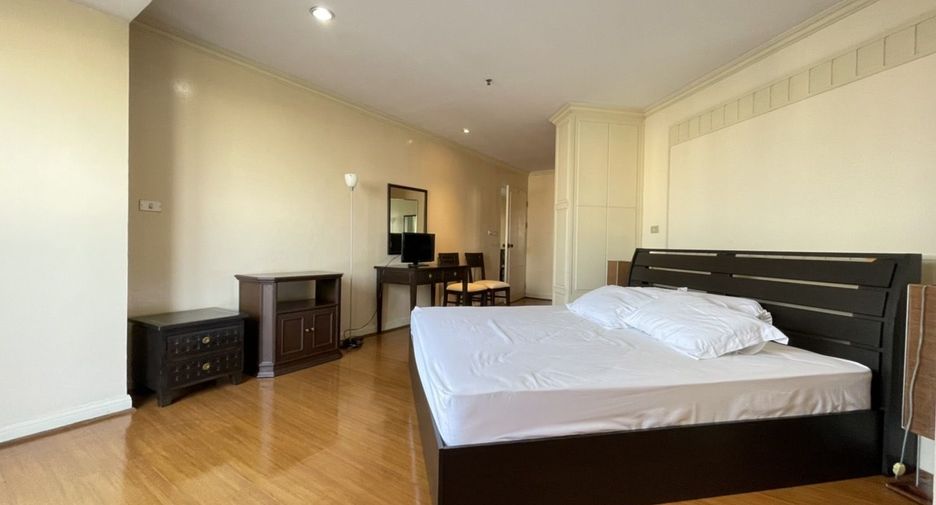 À vendre 2 chambres condo à Watthana, Bangkok
