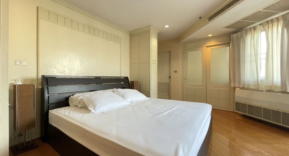 À vendre 2 chambres condo à Watthana, Bangkok