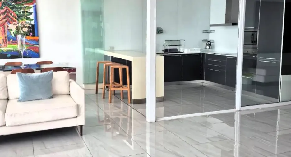For rent 3 bedrooms condo in Watthana, Bangkok