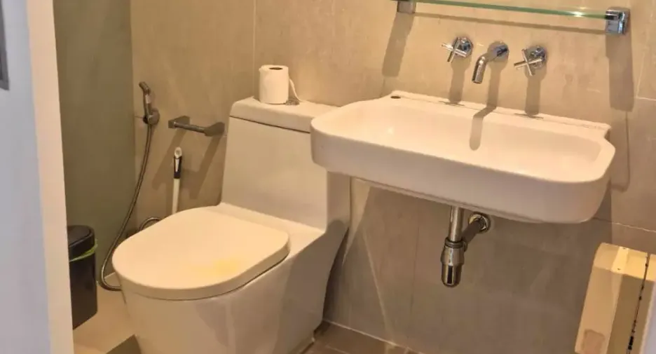 For rent 3 bedrooms condo in Watthana, Bangkok