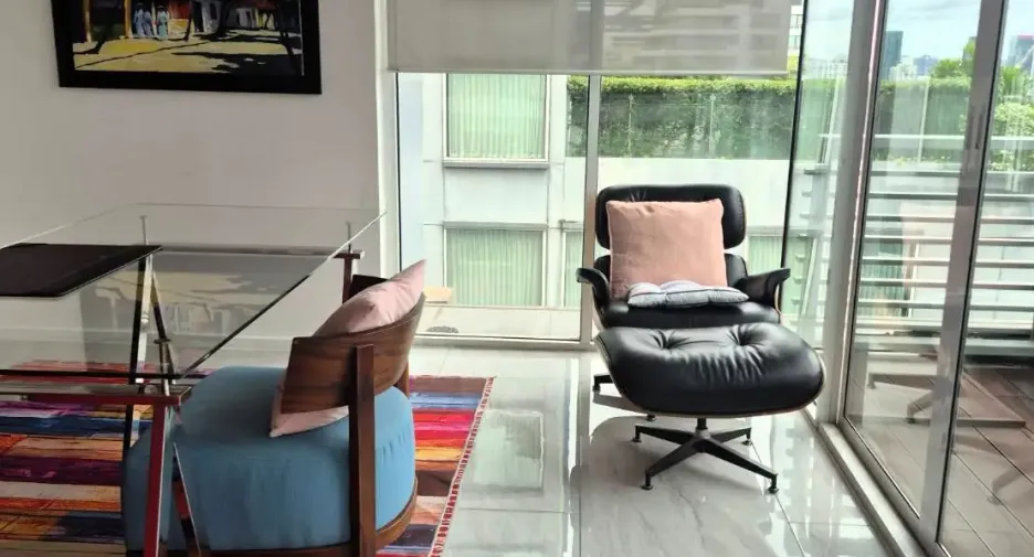 For rent 3 bedrooms condo in Watthana, Bangkok