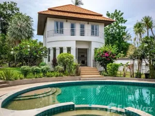 For rent 3 bedrooms villa in Ko Samui, Surat Thani