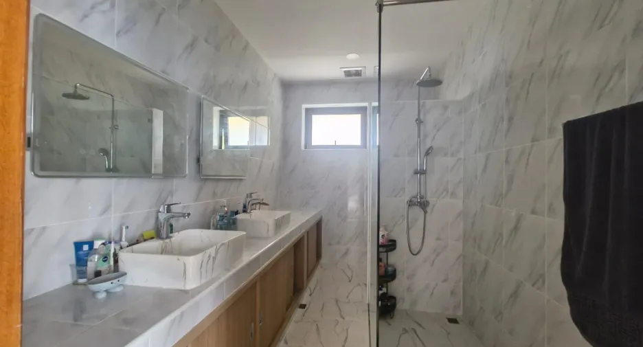 For sale 3 bedrooms villa in Ko Samui, Surat Thani