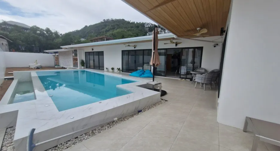 For sale 3 bedrooms villa in Ko Samui, Surat Thani