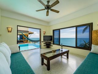 For sale 9 bedrooms villa in Ko Pha-ngan, Surat Thani