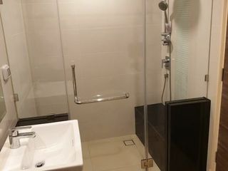 For sale and for rent 1 bed condo in Yan Nawa, Bangkok