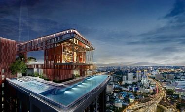 For sale 2 bedrooms condo in Huai Khwang, Bangkok