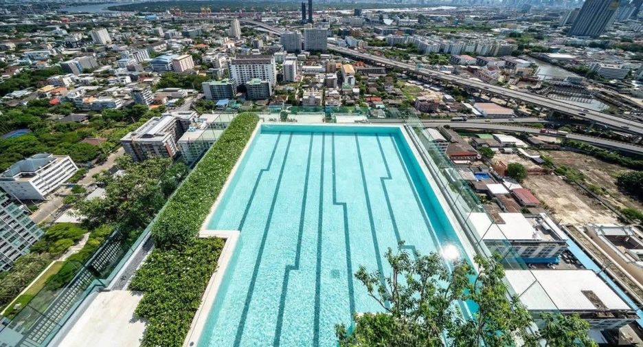 For rent 1 bed condo in Phra Khanong, Bangkok