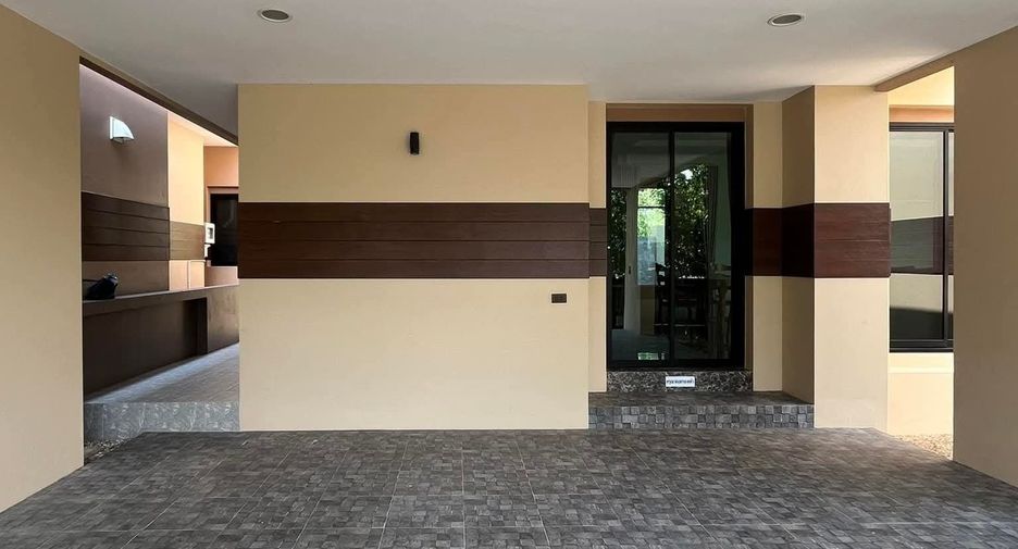 For rent and for sale 4 bedrooms villa in Mae Rim, Chiang Mai