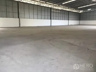 For rent warehouse in Lat Krabang, Bangkok