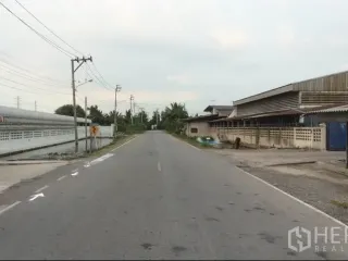 For sale warehouse in Sai Noi, Nonthaburi