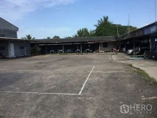 For sale warehouse in Sai Noi, Nonthaburi